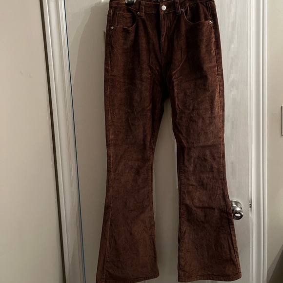 SHEIN corduroy pants 🤎🥠 - Picture 2 of 9